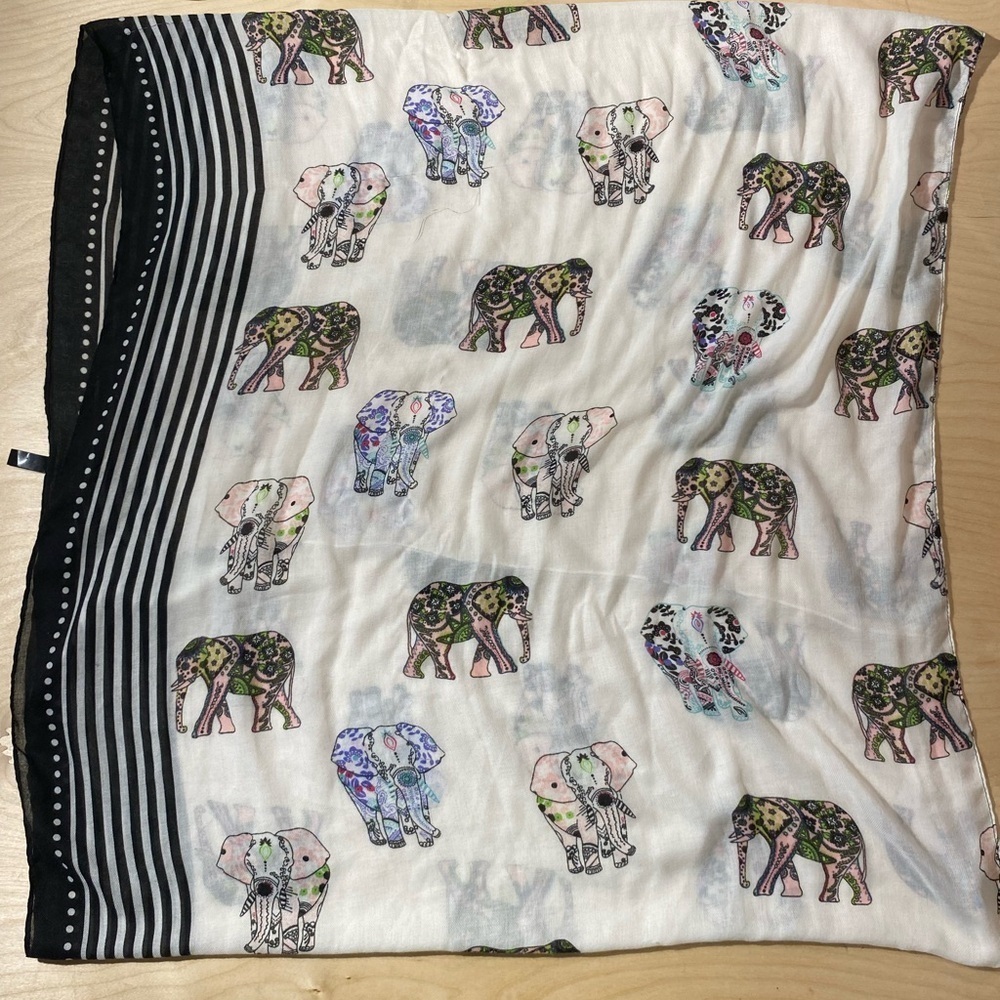 Infinity Scarf Elephant Designs (IM) - Picture 10 of 14